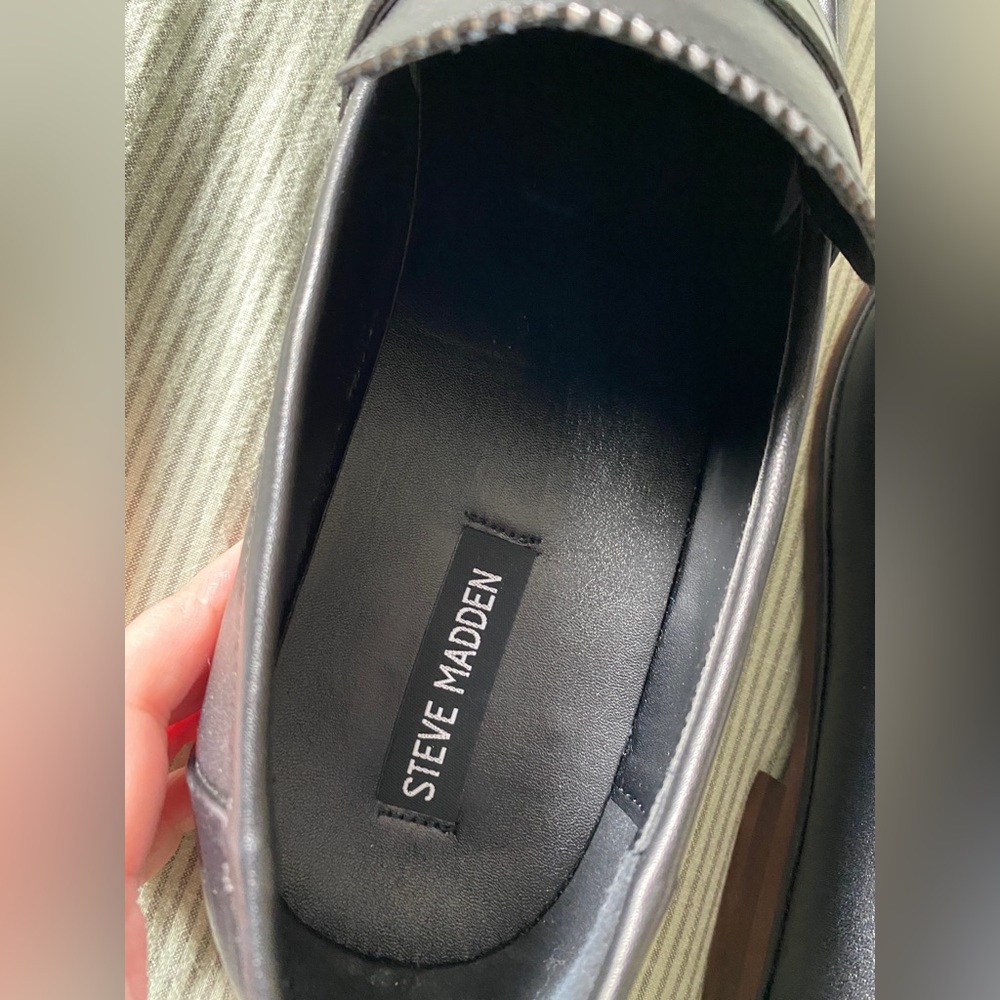 Steve Madden Gideon Loafers - Picture 5 of 6